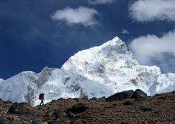 28 Nepal - EBC trek & climbing expedition