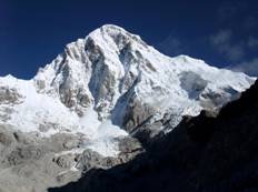 26 Climbing Pumori (Nepal)