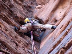 16 Wadi Rum - Hiker's Road