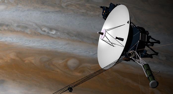 04 Voyager1.jpg